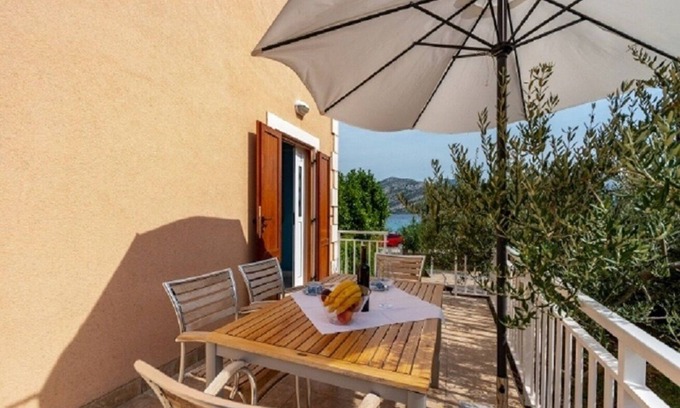 Kneza Apartamento | Apartments Željko (10367-A2) - Račišće