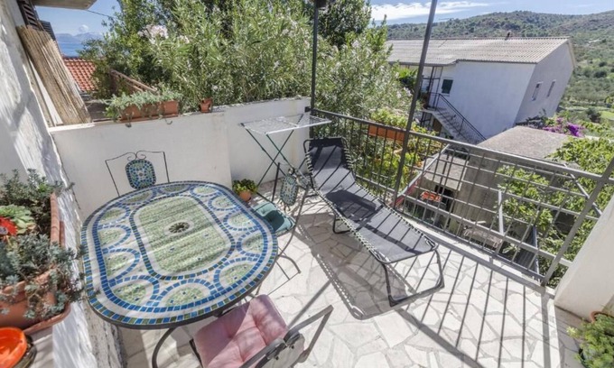 Slatine Apartamento | Apartamentos Anita (45751-A2) - Slatine (Ciovo)