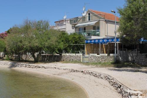 Grebastica Apartamento | Apartments by the sea Grebastica, Sibenik - 6437