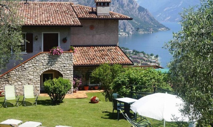 Bolognano-Vignole Apartamento | Apartamentos Casa Tamas, Limone