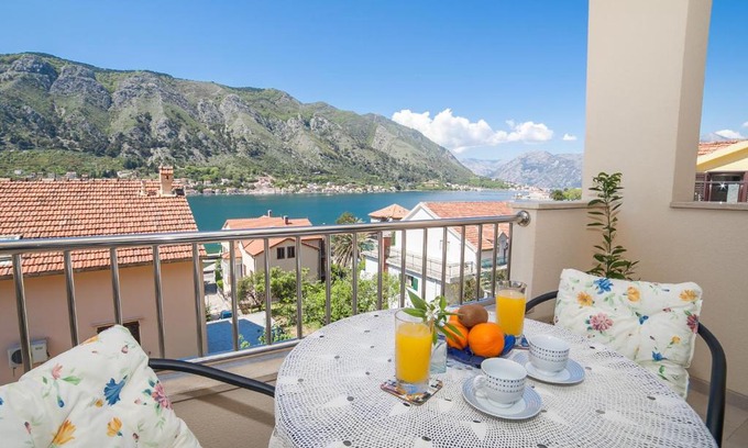 Kotor Apartamento | Apartments Castello