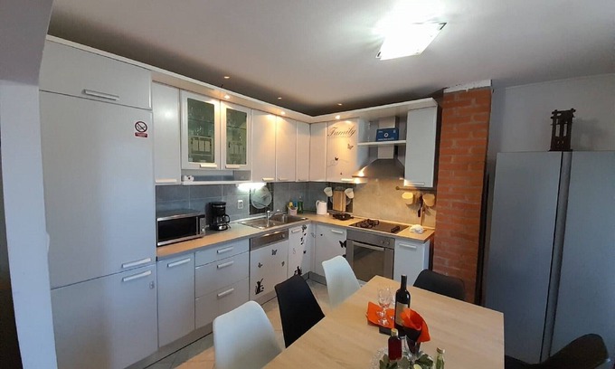 Mljet Apartamento | Apartments Dalamar - Apartamento de tres dormitorios con terraza (Queen D)