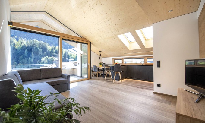 Ortisei Apartamento | Apartments Dami 165B