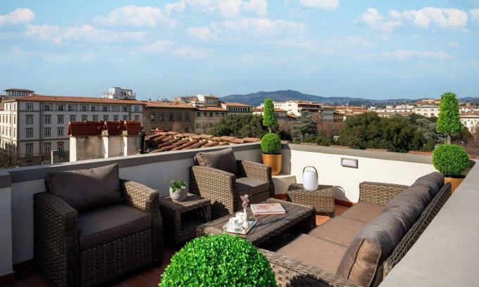 Santa Maria Novella Apartamento | Apartments Florence - Granduca Penthouse with stunning terrace