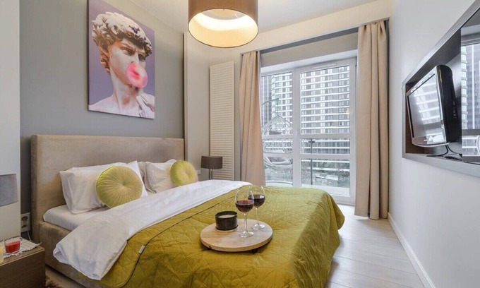 Mirow Apartamento | Apartments in Platinum Tower