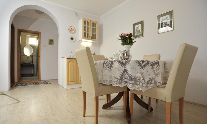 Vrdnik Apartamento | Apartments Izvor