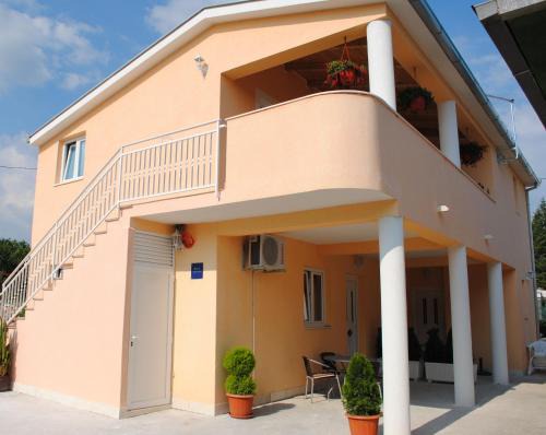 Kastel Stafilic Apartamento | Apartments Kairos - Bili 9