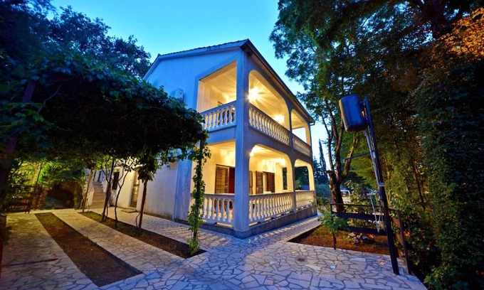 Milcetici Apartamento | Apartments Karmelić