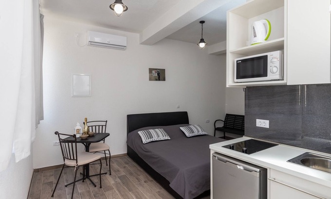Gruz Apartamento | Apartments Life - Studio Apartment