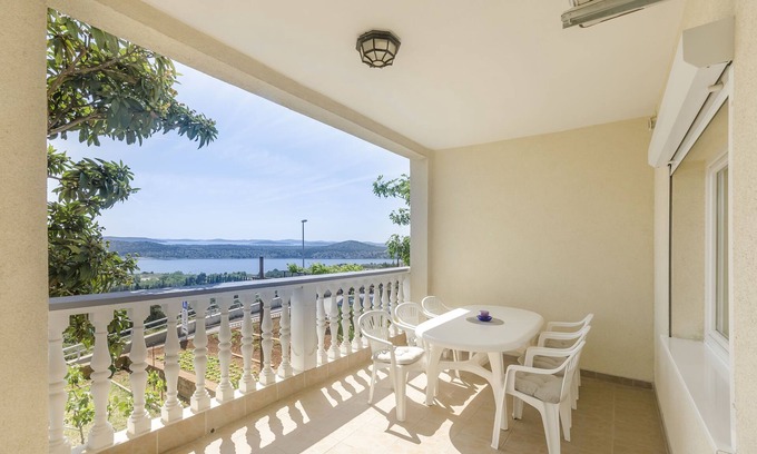 Meterize Apartamento | Apartments Maestral Suites (87441-A1) - Sibenik