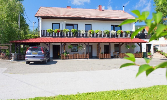 Korenica Apartamento | Apartments Milan, (16064), Korenica, Croatia