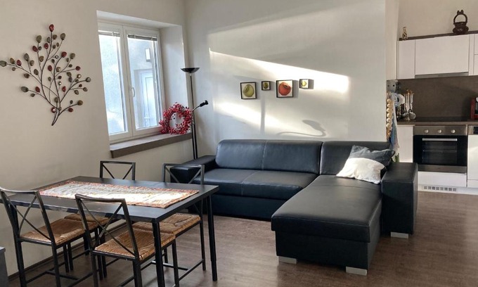 Kyje Apartamento | Apartments near the pond