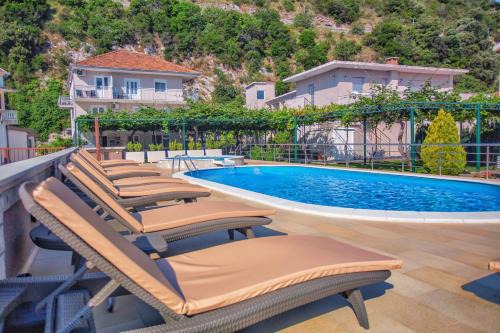 Igalo Apartamento | Apartments Obala - Katić