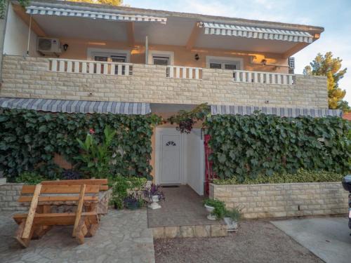 Ivan Dolac Apartamento | Apartments Plaža