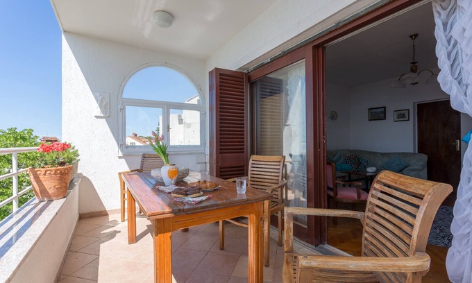 Znjan Apartamento | Apartment Sunrise - Apartamento de 3 dormitorios con terraza y vistas al mar