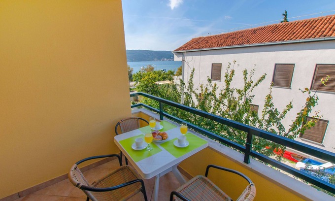 Poljica Apartamento | Apartamentos Tina (34191-A2) - Poljica
