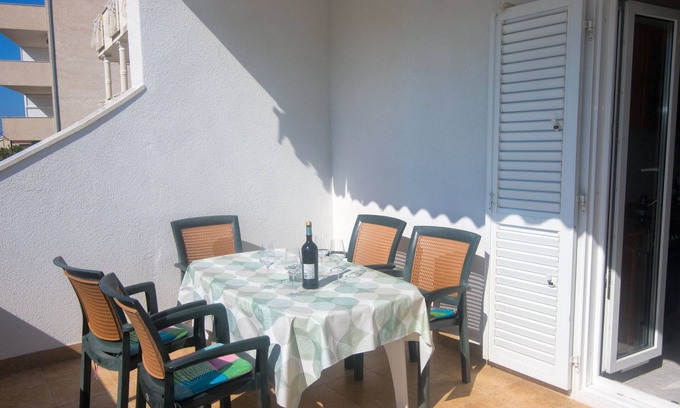 Businci Apartamento | Apartamentos Vinka (38131-A1) - Okrug Gornji (Ciovo)