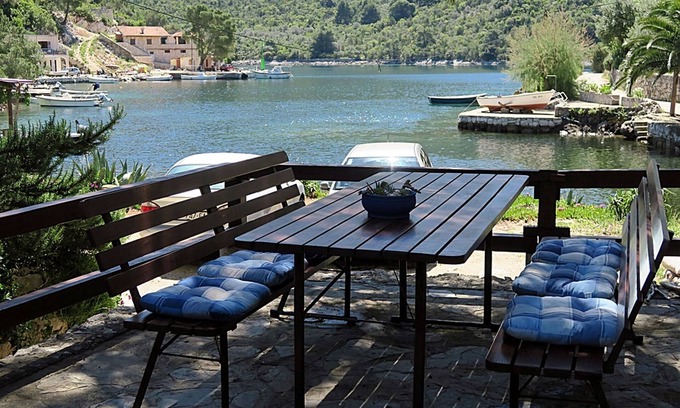 Okuklje Apartamento | Apartments Vera - Comfort One-Bedroom Apartment with Terrace and Sea View (Irena)