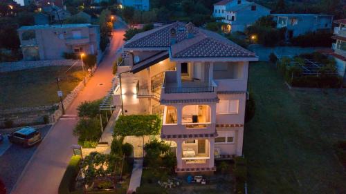 Lopar Apartamento | Apartments with parking space Lopar, Rab - 18388