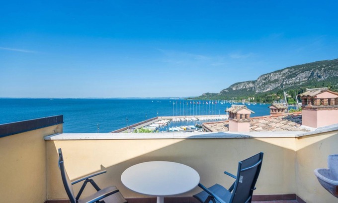 Garda Apartamento | ApartmentsGarda - Baia Del Garda 5