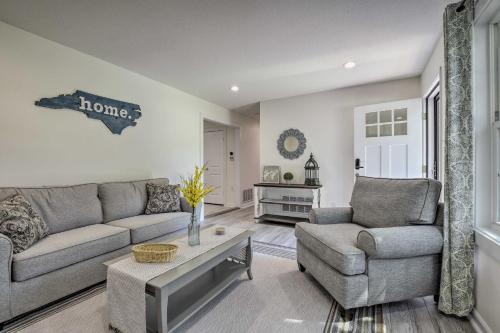Apex Casa | Apex Home about 15 Mi to Downtown Raleigh!