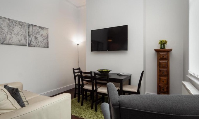 Sunderland Casa | Apex Living NE - Beachville House 4 Beds FREE PARKING