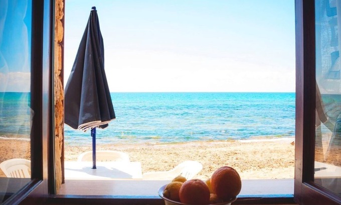 Marinella di Selinunte Apartamento | Apollo's Terraces Beach apartments less than 20 m from the sea!Sirocco