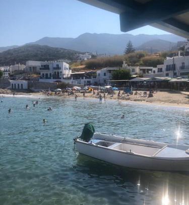 Apollonas Apartamento | Apollo's House