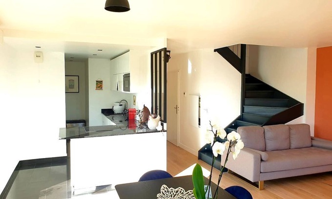 Plateau - Mont-Valerien Apartamento | App/3ch/wifi/defense/parkinggratuit/terrasse100m2