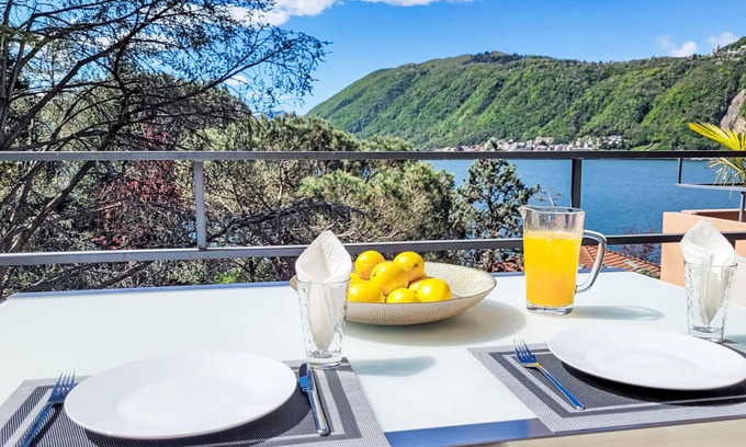 Bissone Apartamento | App. 704 by Interhome