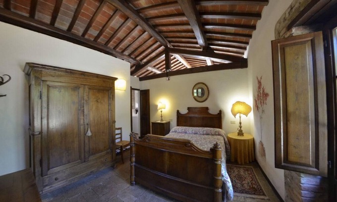 San Pietro a Cegliolo Apartamento | APP. GLICINE x2 Beautiful farmhouse surrounded by nature, with swimming pool just 3 km from Cortona