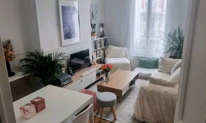 Clichy Apartamento | Appart 2 Pièces Dans L'hyper Centre au Calme