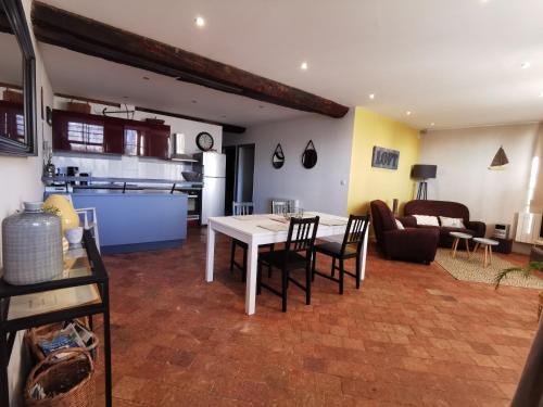 Bourgogne Apartamento | Appart La Gabare - face Loire Quai du Châtelet