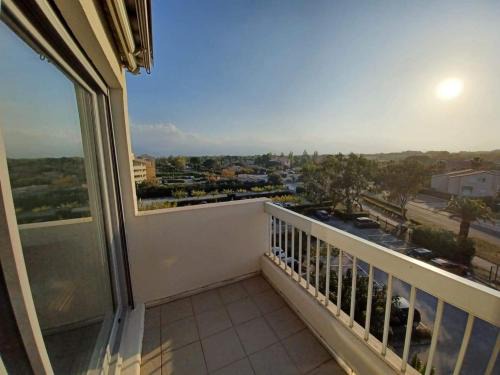 Saint-Cyprien Plage Apartamento | Appart mezzanine avec balcon Piscine