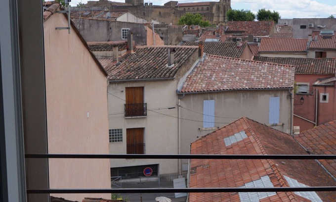 Salon-de-Provence Apartamento | Appart/Suite Privilège XL with Parking