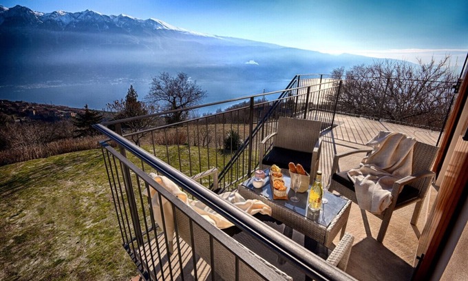 Gardola Apartamento | Appartamento Alba by Theater Home - with marvellous lake view