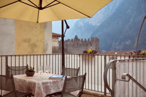 Canale di Tenno Apartamento | Appartamento Ania vista castello