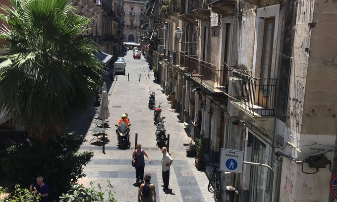 Catania City Centre Apartamento | Appartamento Circle house s. Filomena