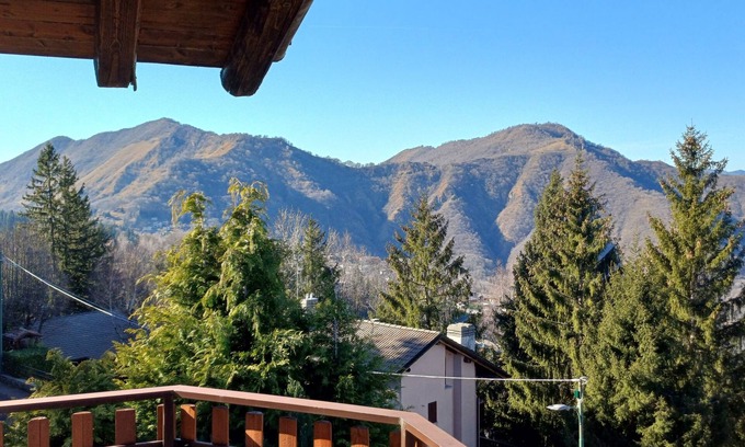 Aviatico Apartamento | Appartamento con Camino a Legna, Giardino Privato Recintato e Vista Spettacolare