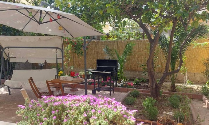 Province of Cagliari Apartamento | APPARTAMENTO CON GIARDINO