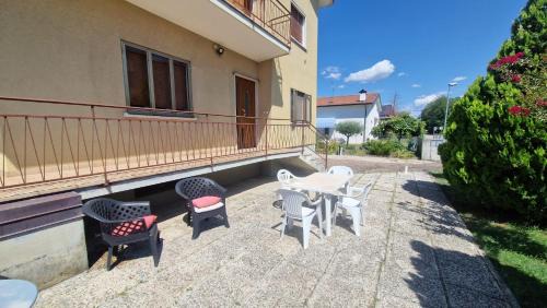 Pradamano Apartamento | Appartamento Dante