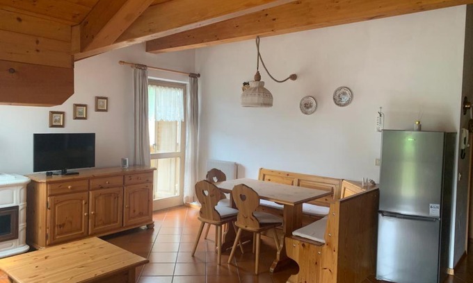 Predazzo Apartamento | Appartamento Genziana