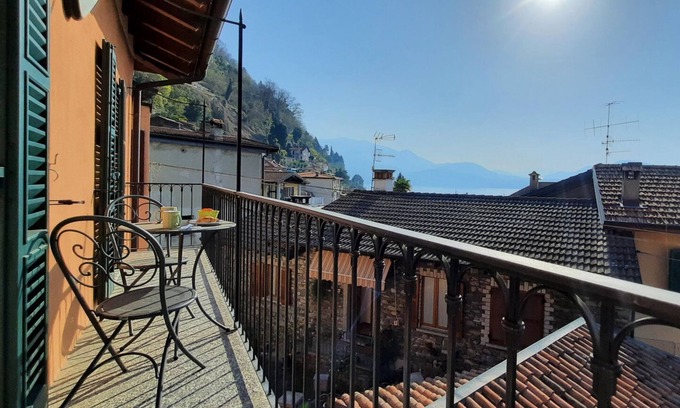 Cannero Riviera Apartamento | Appartamento Isolino dei Fiori