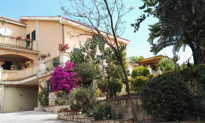 Caltanissetta Apartamento | Appartamento in villa