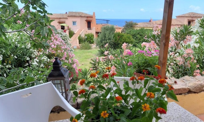 Canneddi Casa | Appartamento panoramico Calarossa Sardegna
