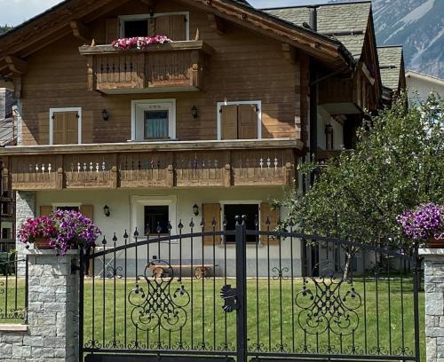 Bormio Apartamento | Appartamento 'Reit' - Bormio - giardino, parcheggio, Wi-fi