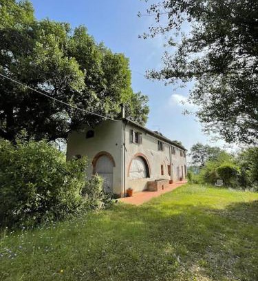 Pontedera Apartamento | Appartamento Rustico Toscano nel cuore del bosco