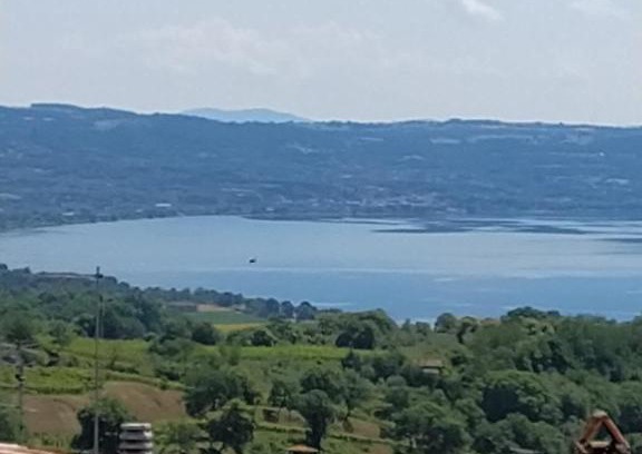 Gradoli Apartamento | Appartamento vista lago
