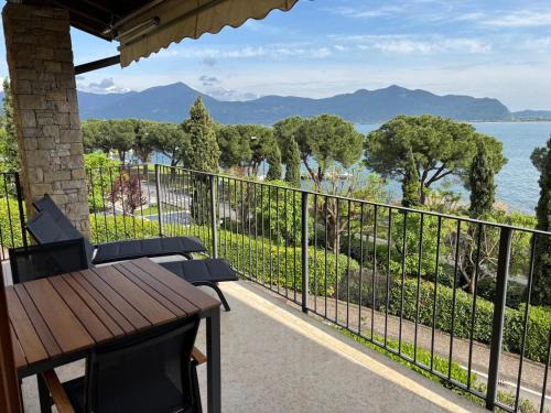 Sarnico Apartamento | Appartamento vista Lago Sarnico