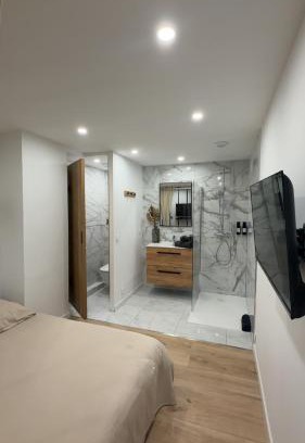 Les Adrets-de-l'Esterel Apartamento | Appartement cosy proche mer calme